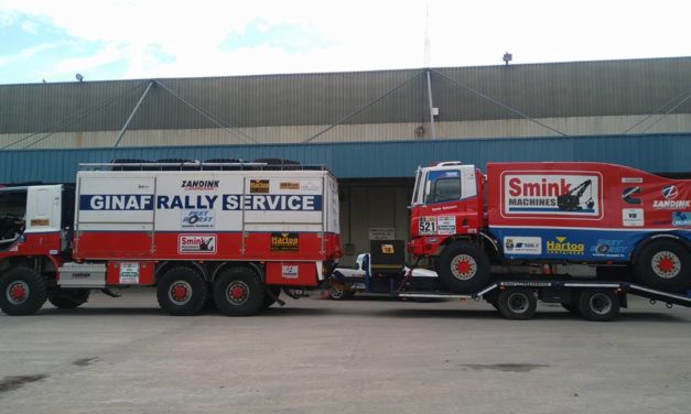 Vehículos llegando al puerto de Campana – Dakar 2017