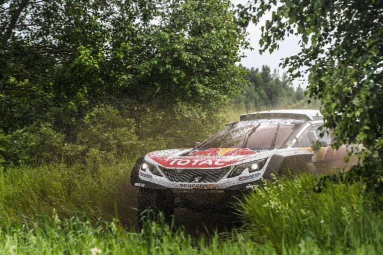 Silk Way 2017 Loeb y Kolomy se quedan con la primera etapa