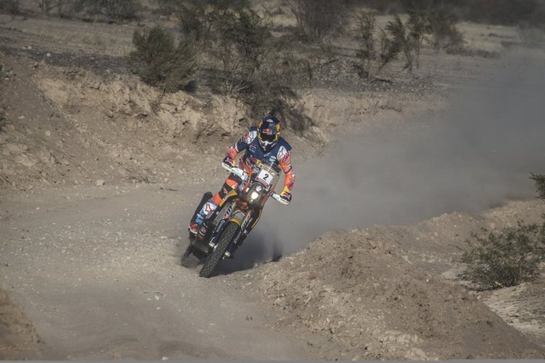 Sunderland se impuso en la etapa 1 del Desafío Ruta 40 Norte