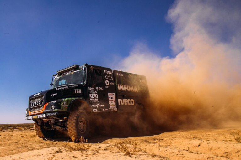 Villagra continúa firme en Marruecos. Foto: Equipo YPF Infinia Diesel