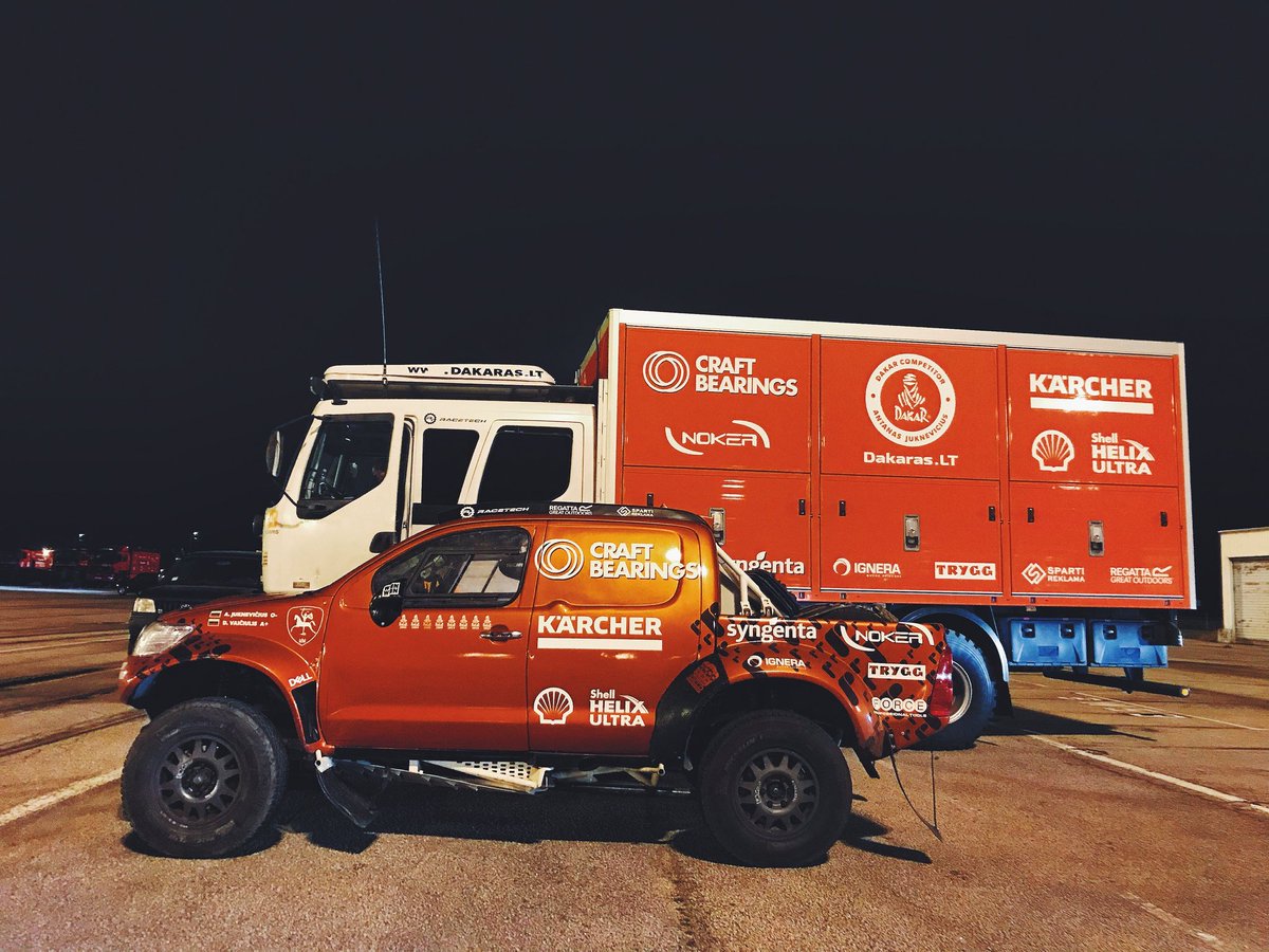 Los equipos ya están en Le Havre y partirán rumbo al Dakar 2018. Foto Antanas Juknevicius