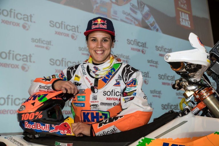 Laia Sanz llega fortalecida al Dakar 2018 2