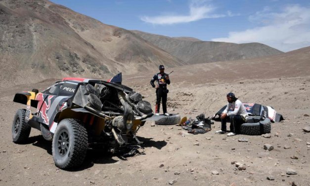 Así quedó el 3008 DKR de Despres tras el accidente