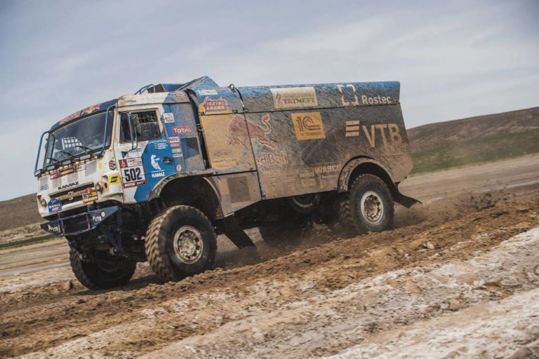 Sotnikov se impuso en la etapa 8 con Villagra segundo