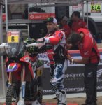 Paulo Gonçalves se subió a su Honda