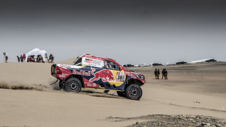 Nasser se impone con determinación sobre Peugeot en la etapa 3 Foto Prensa Toyota