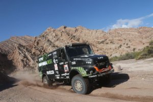 Villagra abandona en la etapa 13 y todo queda en manos de Nikolaev