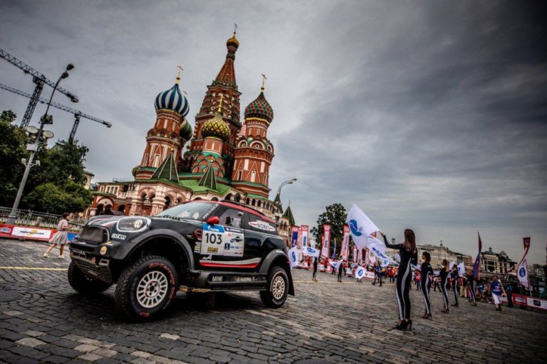 Al-Rajhi logró ganar el Silk Way Rally 2018