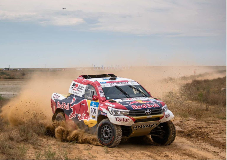 Silk Way: Nasser continúa liderando pero tuvo problemas