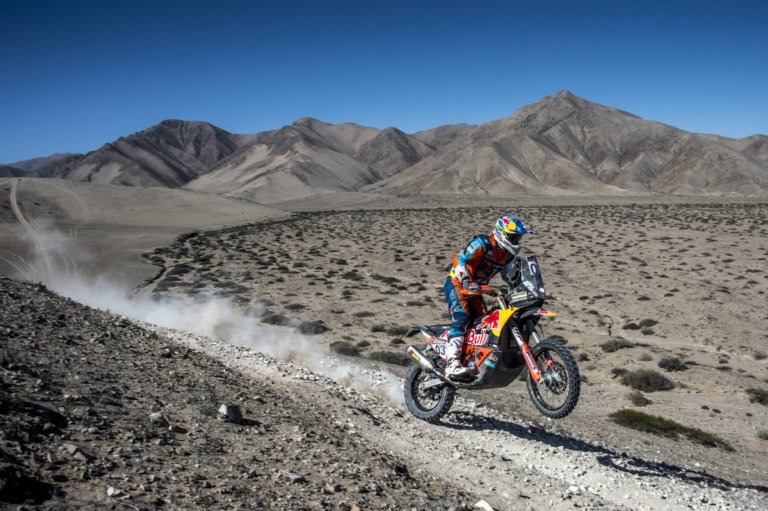 Walkner se queda con la etapa 4, mientras Benavides vuelve a liderar el Atacama Rally