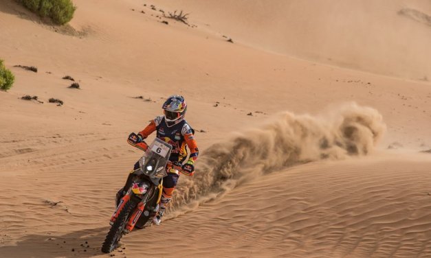 Sunderland consolida su liderazgo en el Abu Dhabi Desert Challenge