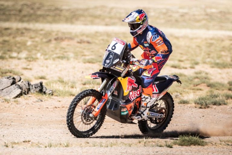 Sunderland es el primer campeón del Silk Way Rally en motos
