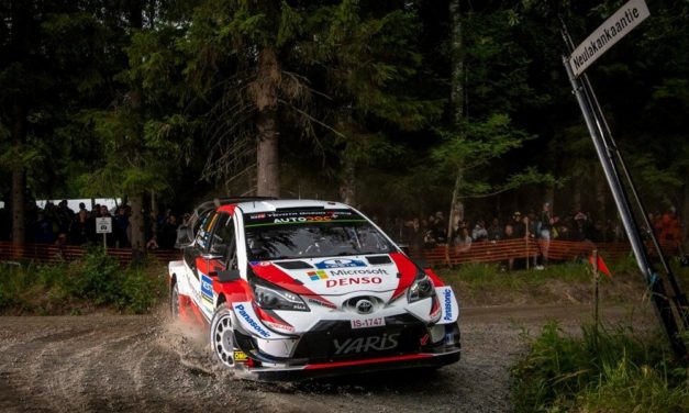 Tänak lidera la mañana del viernes en Finlandia