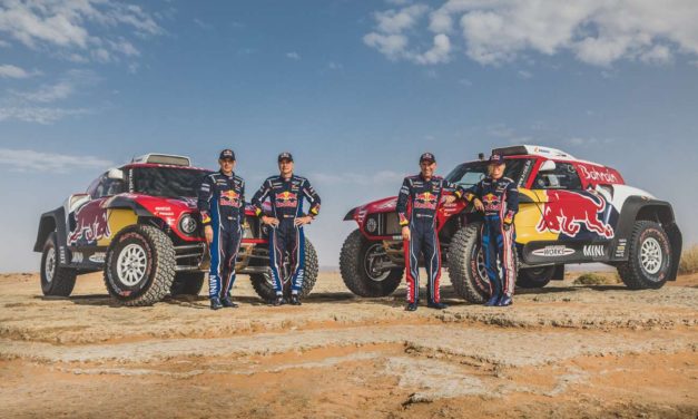 Video y galería: Mini confirmó a Carlos Sainz y a Stephane Peterhansel para el Dakar 2020