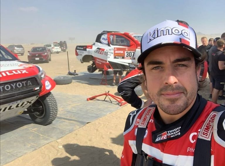 Fernando Alonso pelotas grandes