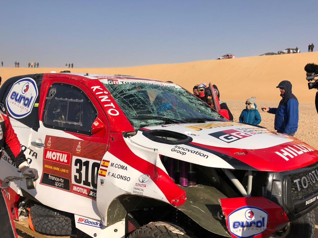 Ралли дакар фото. Ауди дакар 2020. Заводские команды дакар. Мицубиси паджеро дакар 2013. Дакар авто с пробегом.