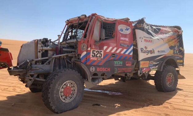 Fotos y video: así quedó el camión del Firemen Dakarteam tras su accidente