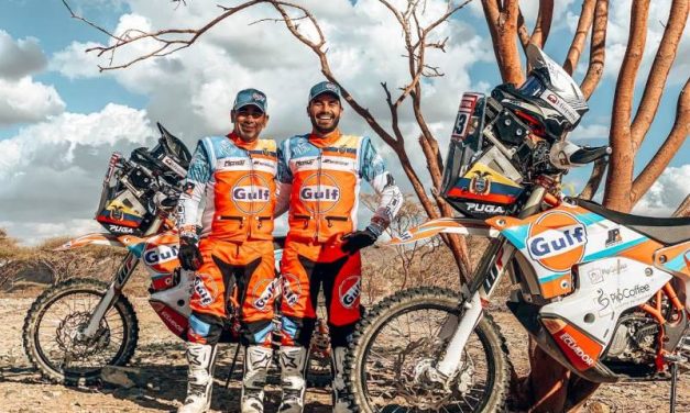 Juan José y Juan Carlos Puga tuvieron un sólido comienzo en el Dakar 2022