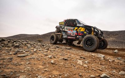 Brad Salazar llega a la mitad del Dakar 2023