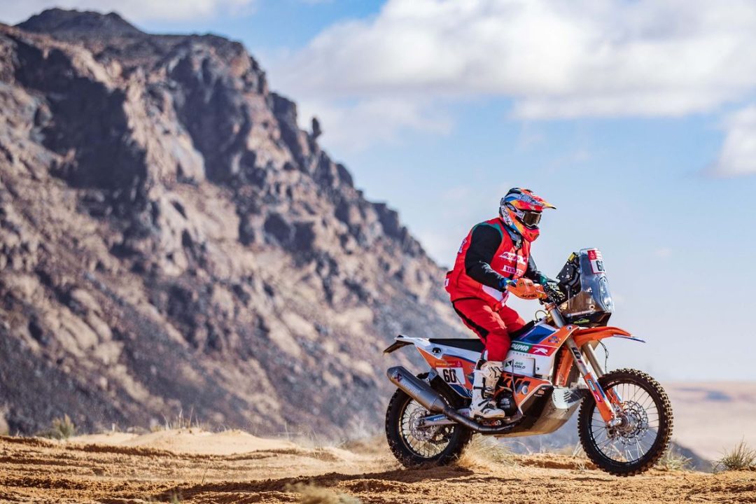 Francisco Arredondo va por su 15º Rally Dakar con la bandera de ...