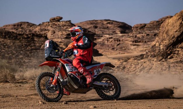 Francisco Arredondo supera una etapa llena de dificultades en el Dakar 2024