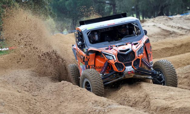 Ricardo Ramilo comenzó el Rally Raid de Portugal ganando una etapa del mundial