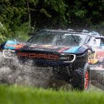 Ford presenta oficialmente la renovada Raptor para el Rally Dakar 2025